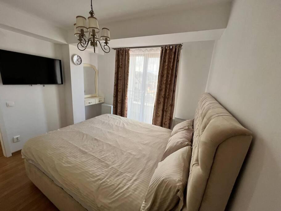 Central Apartment With Panoramic View บราชอฟ ภายนอก รูปภาพ