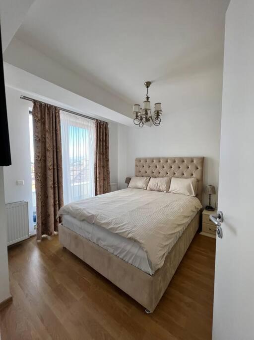 Central Apartment With Panoramic View บราชอฟ ภายนอก รูปภาพ
