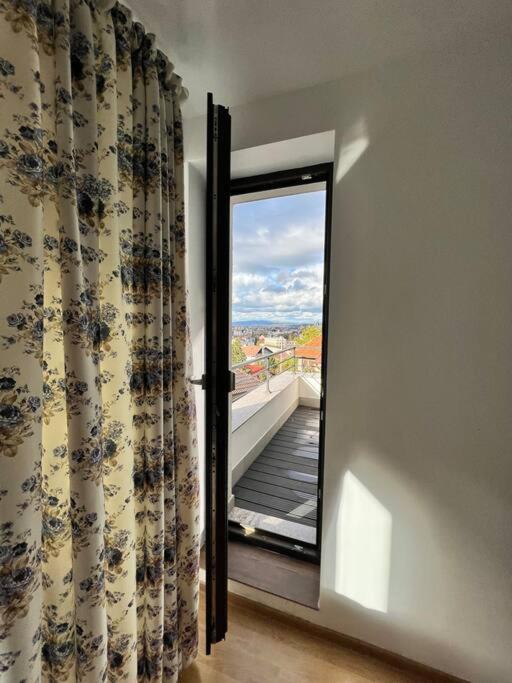 Central Apartment With Panoramic View บราชอฟ ภายนอก รูปภาพ